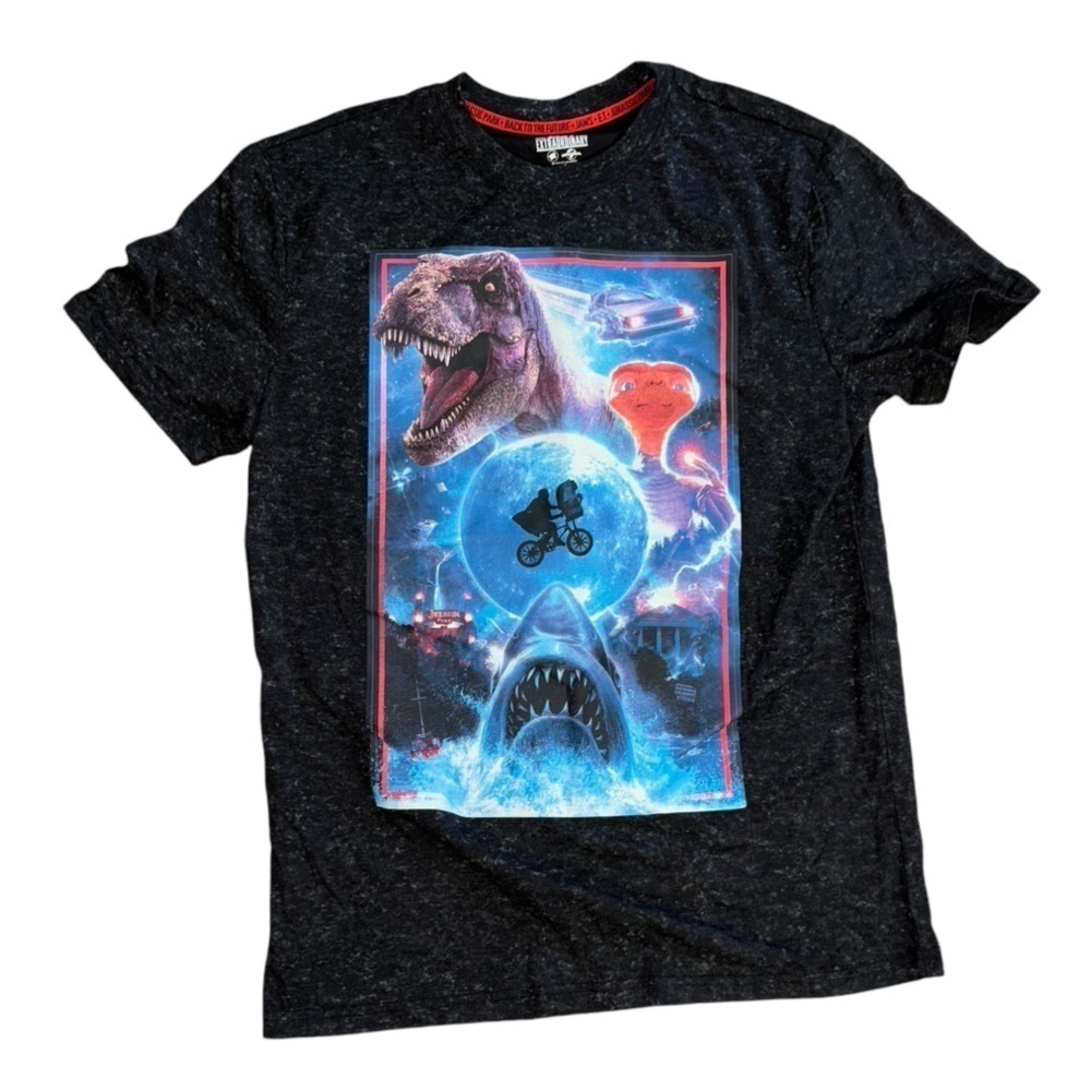 Universal 80’s Movies TShirt Men’s S E.T Jurassic Park Jaws Back To The Future - Picture 4 of 7